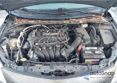 2010 Toyota Corolla Le z USA, uszkodzony, nr VIN 2T1BU4EE2AC510222